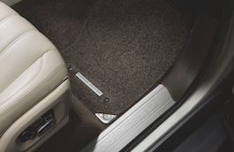 Luxury Carpet Mat Set - Espresso, LHD, SWB, with Ingot Branding, Pre 18MY